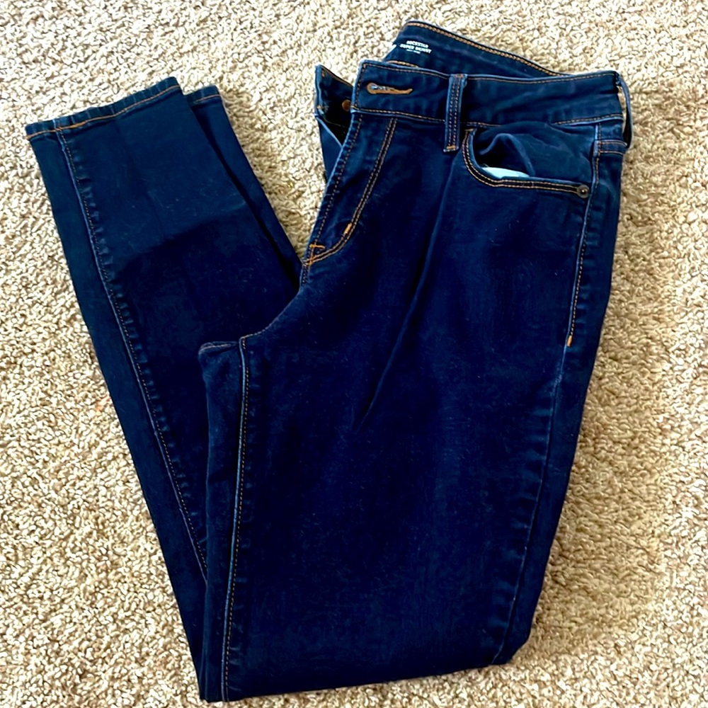 Old Navy Rockstar Super Skinny Mid-Rise